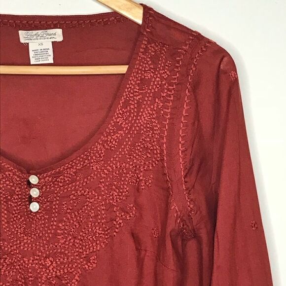 Lucky Brand Sz XS Embroidered Top - Picture 1 of 6